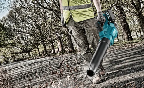 如何安全使用电动工具